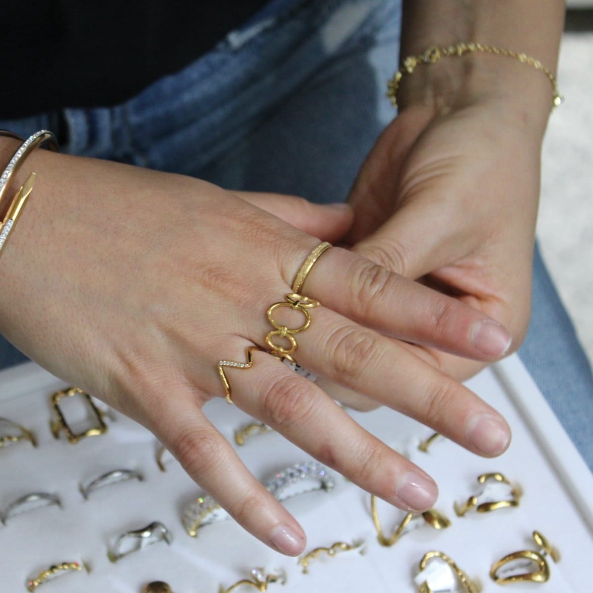 Anillo Escarchado 2mm Chapa 18k