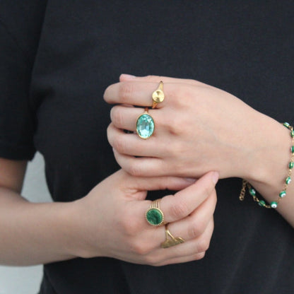 Anillo Gema Verde Aqua Chapa 18k