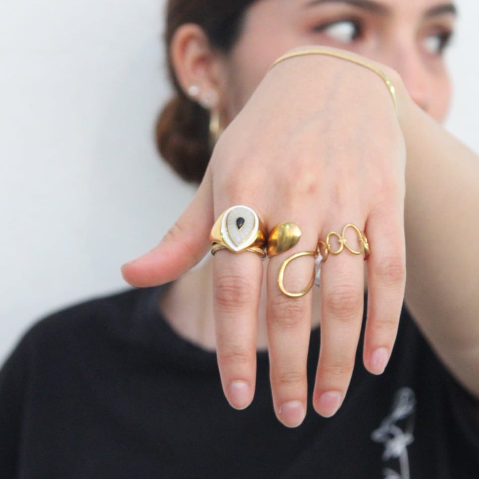 Anillo Ojo Pera Chapa 18k